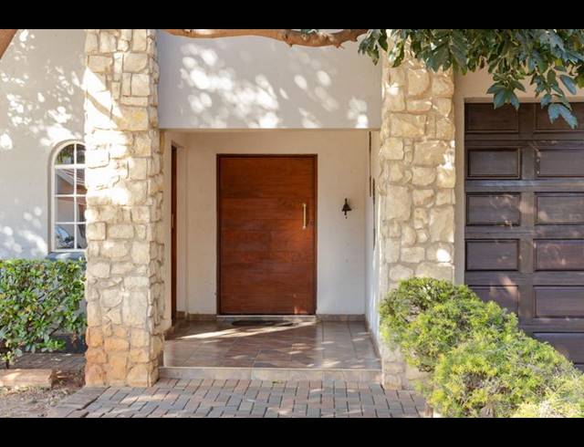 4 BEDROOM HOUSE FOR SALE IN BOUGAINVILLEA ESTATE